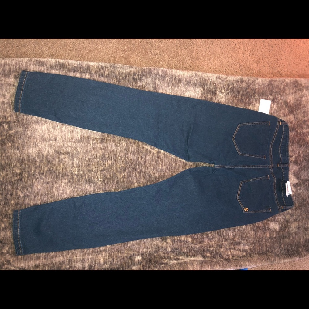 Size 11 High Rise Jeans - Picture 2 of 2